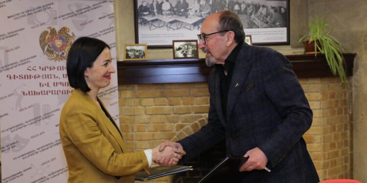 ԿԳՄՍ նախարարության և Հայաստանի կինոգործիչների միության միջև ստորագրվել է համագործակցության հուշագիր