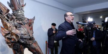 Սերգեյ Փարաջանովի արձանի բացմամբ ազդարարվեց մեծանուն արվեստագետի 100-ամյակի միջոցառումների մեկնարկը