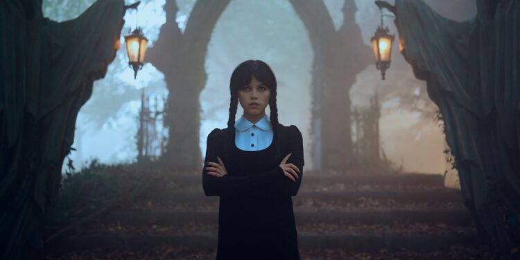 Ջեննա Օրտեգայի մասնակցությամբ «Ուենսդեյ» սերիալի երկրորդ եթերաշրջանի նկարահանումներն ավարտվել են