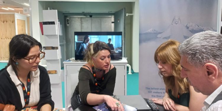 Կաննի կինոշուկայում ներկայացվեցին «Տատիկիս վարսերը» և «Դոլի» ֆիլմերը